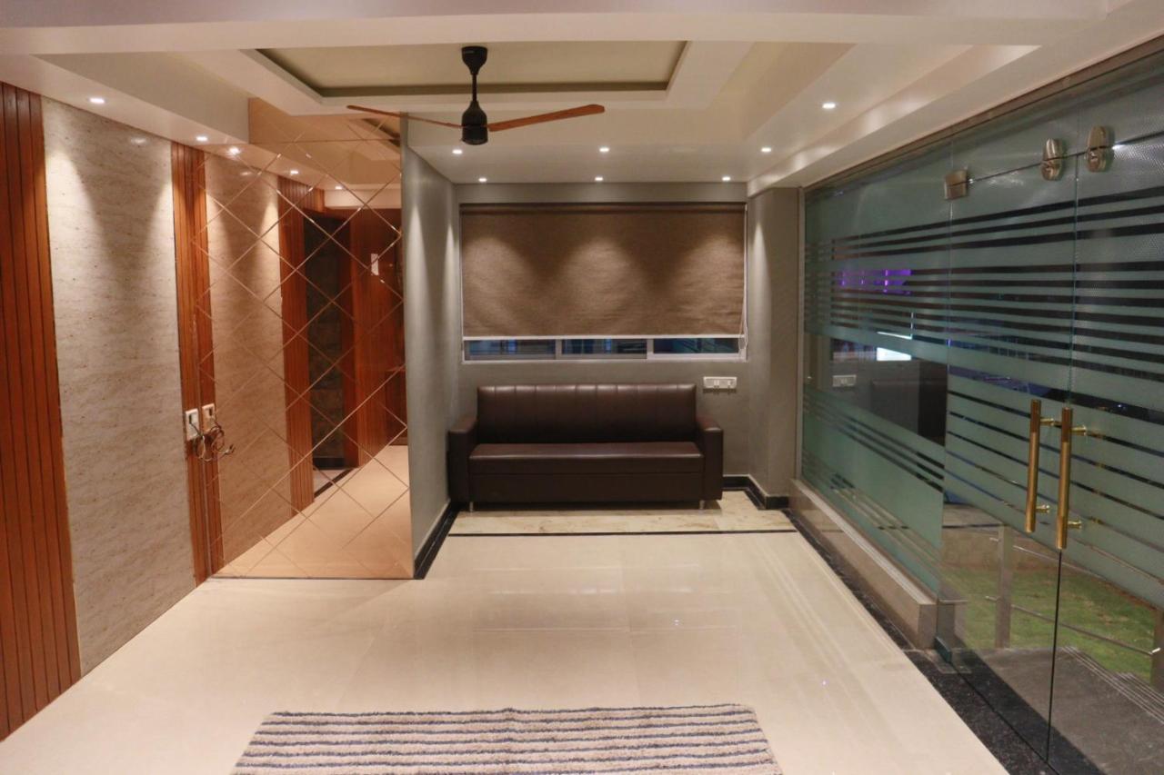 נאווי מומבאי Hotel Candor Amigo Airoli Mind Space מראה חיצוני תמונה