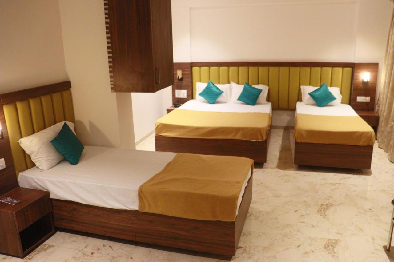 נאווי מומבאי Hotel Candor Amigo Airoli Mind Space מראה חיצוני תמונה
