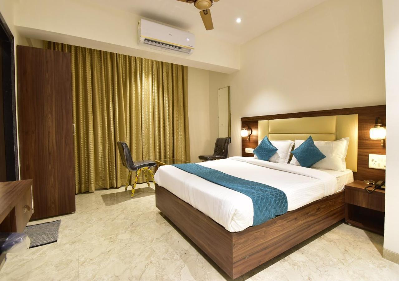 נאווי מומבאי Hotel Candor Amigo Airoli Mind Space מראה חיצוני תמונה