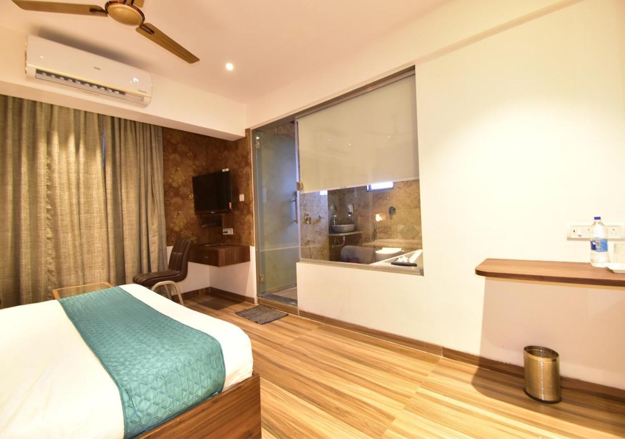 נאווי מומבאי Hotel Candor Amigo Airoli Mind Space מראה חיצוני תמונה