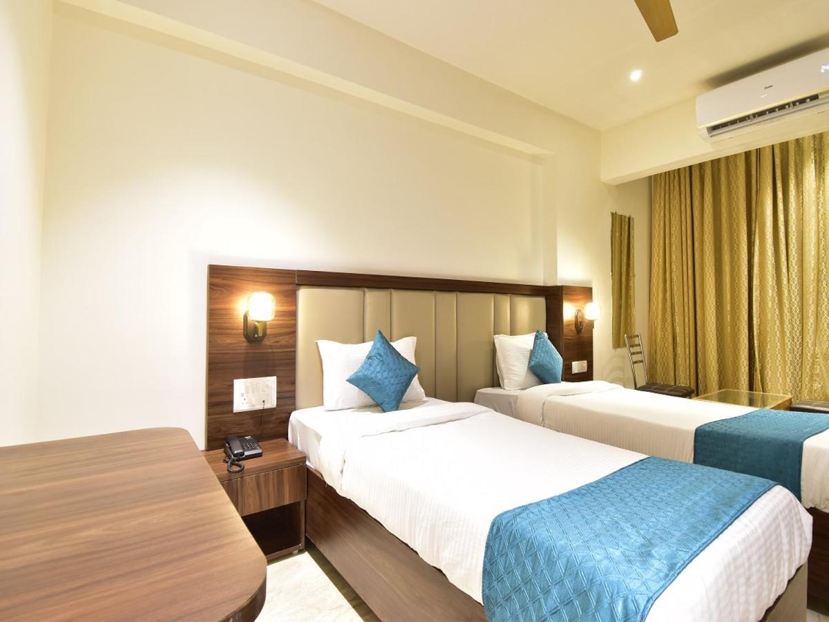 נאווי מומבאי Hotel Candor Amigo Airoli Mind Space מראה חיצוני תמונה
